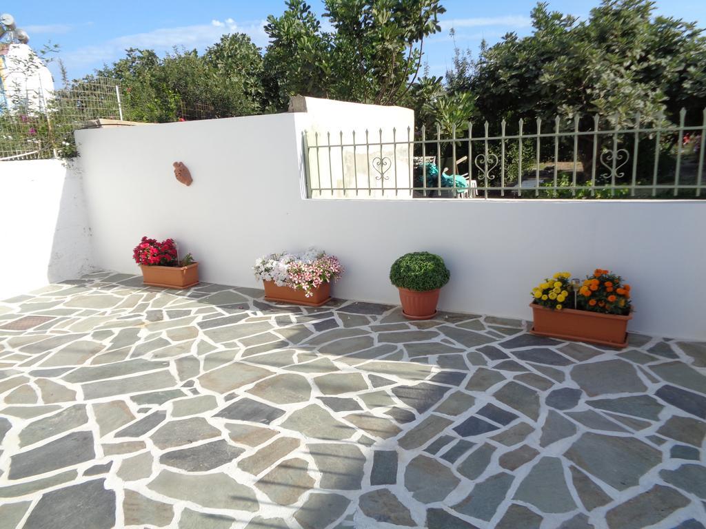 Studio Near The Sea Agia Anna  Buitenkant foto